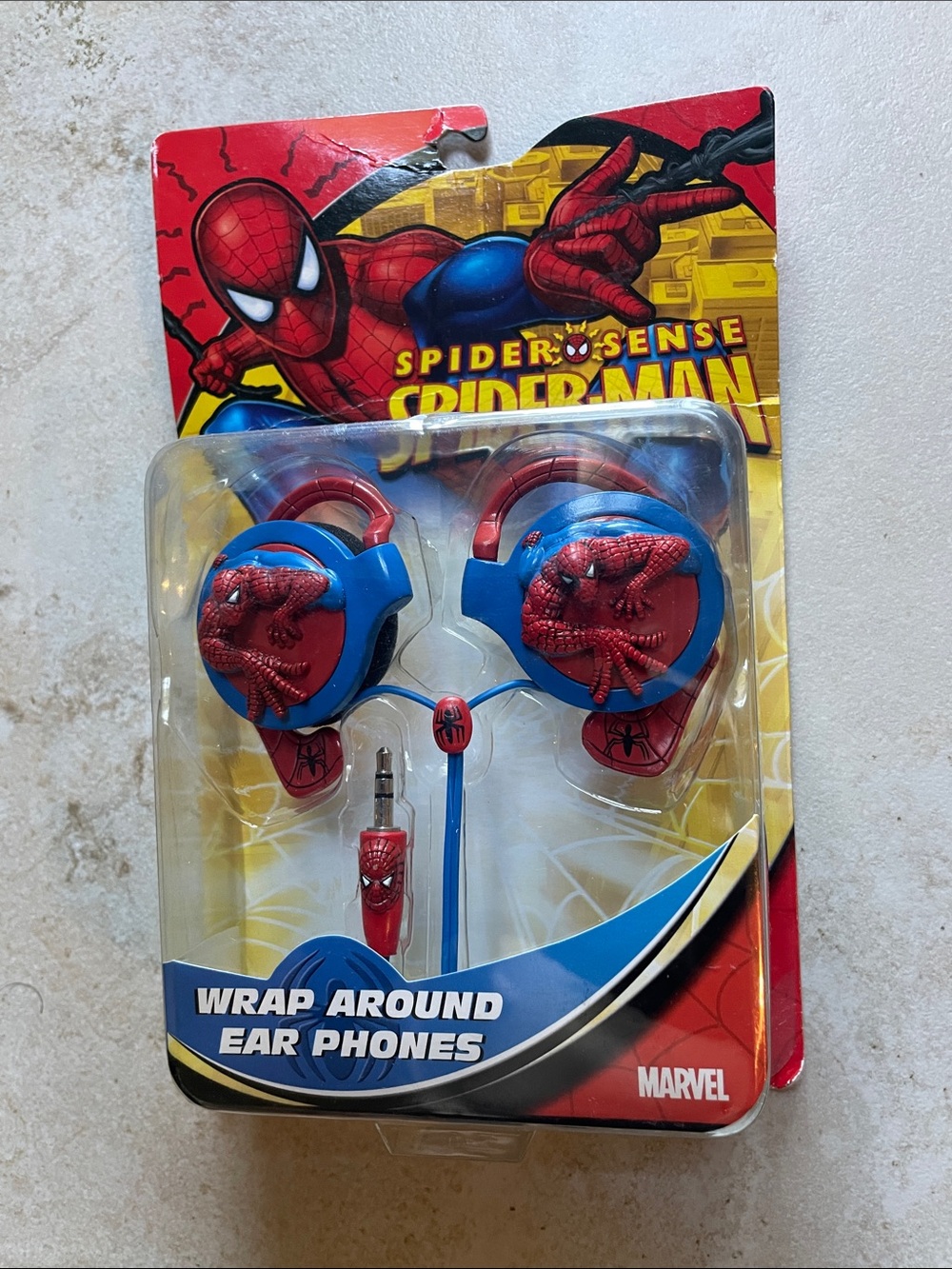NEW - Marvel Spider-Man Wrap-Around Headphones in Red and Blue